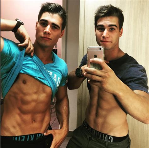 xxx com gay|Gay videos